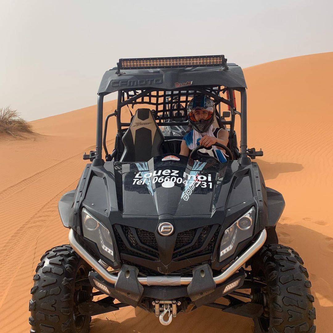 buguy dans le desert du aroc