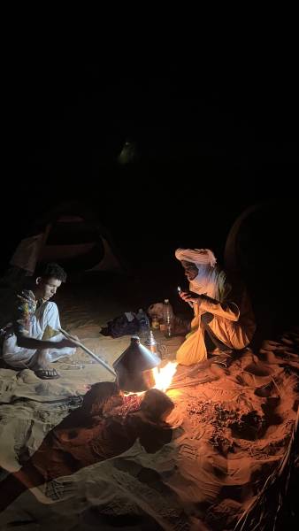 Feu de camps a merzouga au maroc