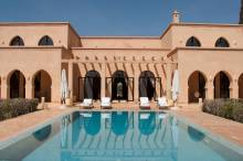 Piscine dans un Riad à Marrakech au Maroc